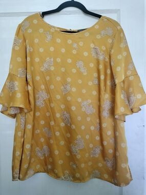Vince Camuto Yellow Gold Paisley Flutter Ruffle-Sleeve Blouse 1X Plus Size Top